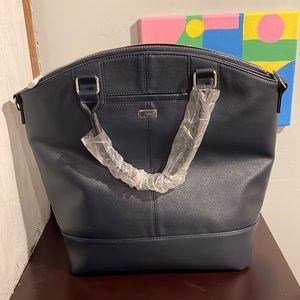 Blue Tote/purse with 3 pockets